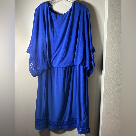 Vibrant Blue Round Neck 3/4 Sleeve Jersey Dress - Picture 1 of 3